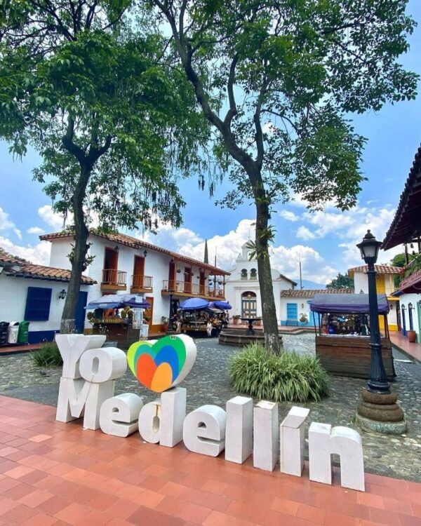 PAQUETE MEDELLIN - Imagen 6