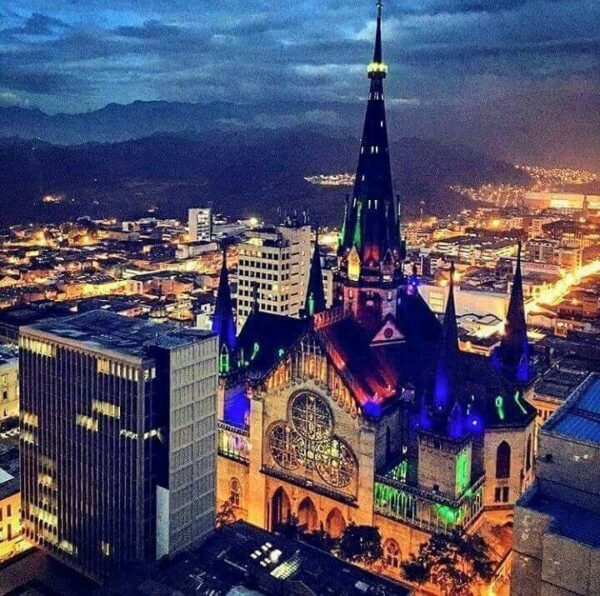 MANIZALES (FERIA DE MANIZALES) - Imagen 3