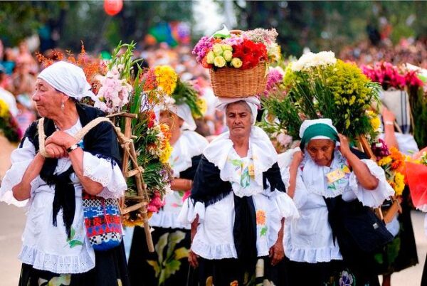 MEDELLIN (FERIA DE LAS FLORES) - Imagen 11