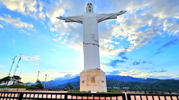 CALI (CRISTO REY Y REDENTOR) - Imagen 2