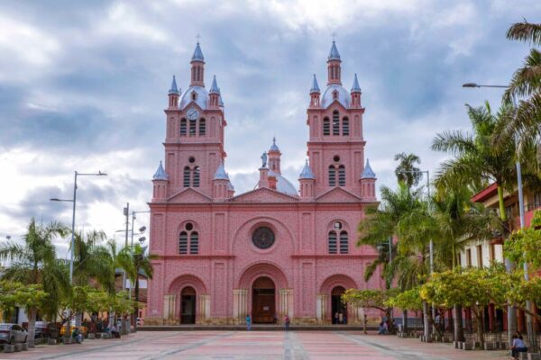VALLE DEL CAUCA (BASÍLICA SEÑOR DE LOS MILAGROS) - Imagen 4